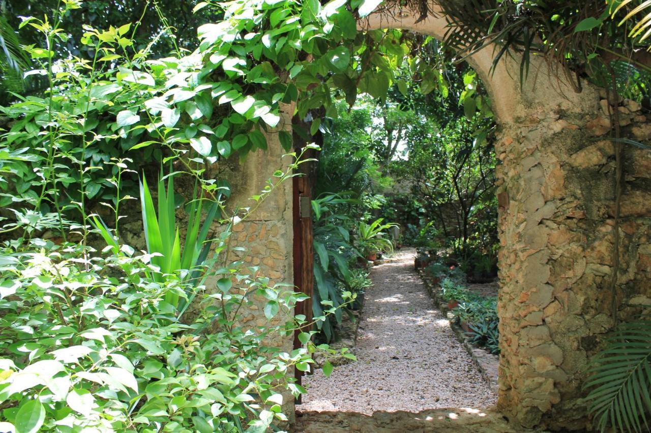 Casa Quetzal Hotel Valladolid  Bagian luar foto